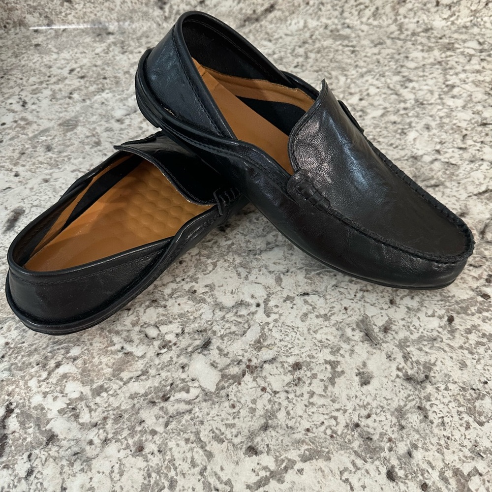 Men's Black Leather Slip-On Driving Loafers